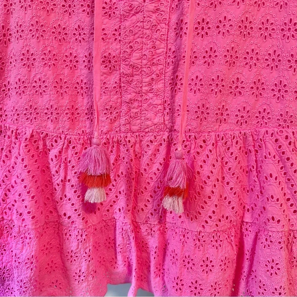 Vineyard Vines Woman's Pink Eyelet Top Tiered Coquette Girl Beach Feminine Sz XS